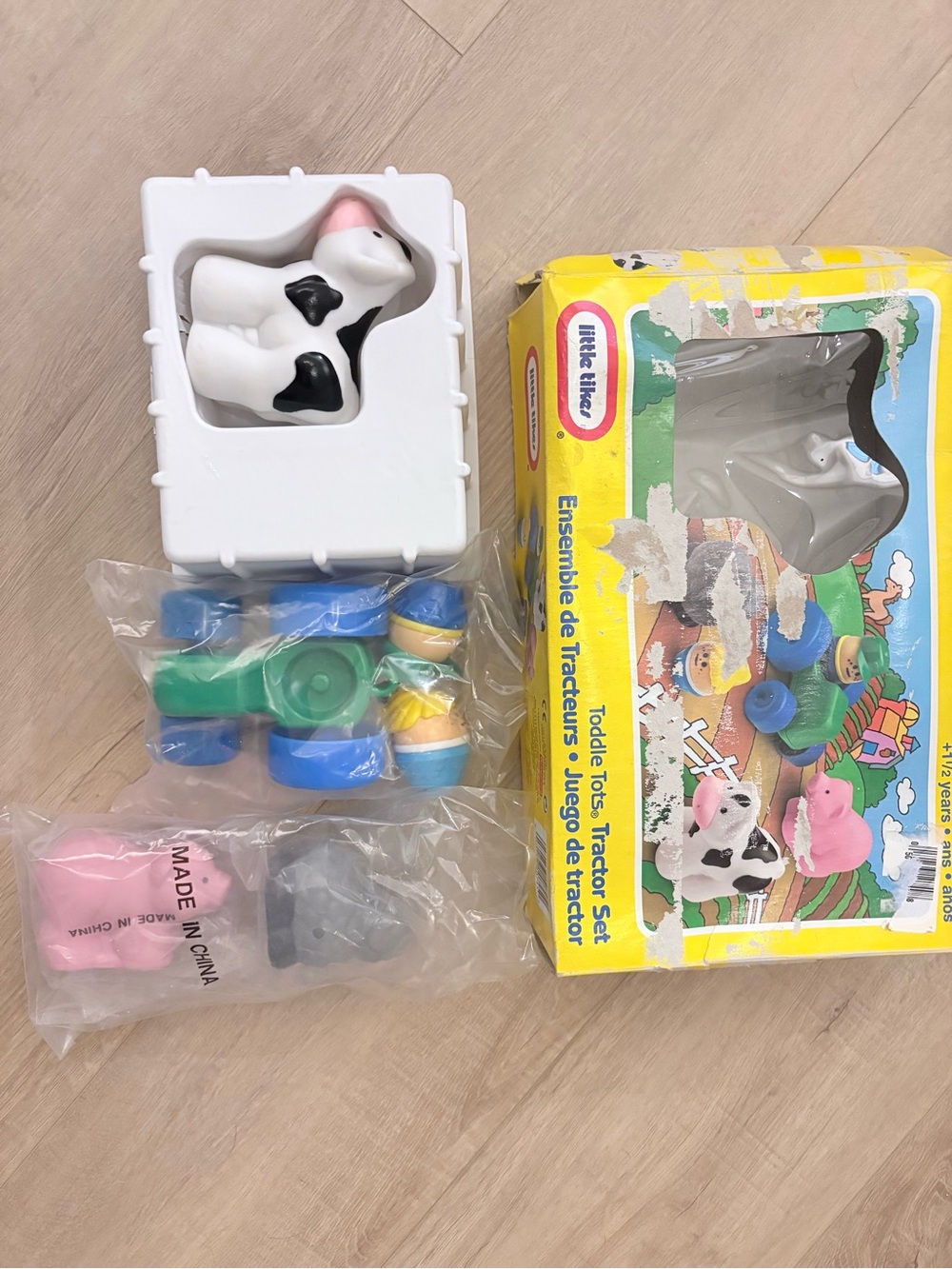 Vintage Little Tikes Toddle Tots Tractor Set
